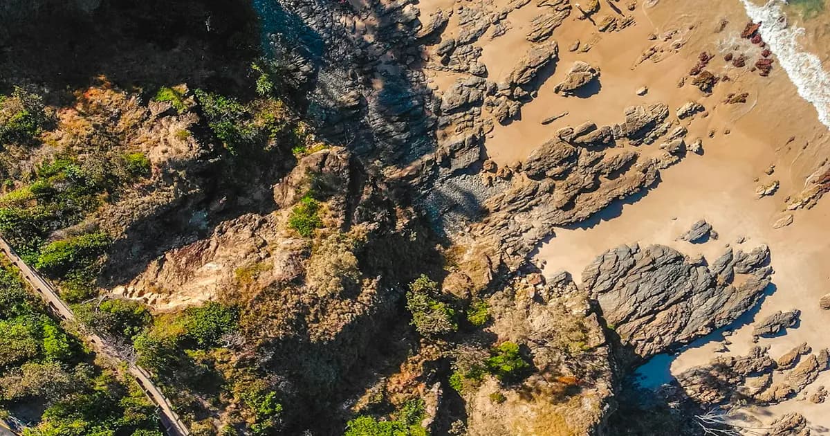 Đánh Giá Đèn LED Dây Trang Trí Giáng Sinh 2026: Lung Linh Sân Vườn