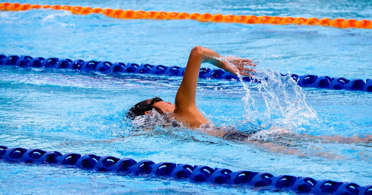 Top 5 Mũ Bơi Trẻ Em Chống Nước 2026: Bảo Vệ Tóc, Không Rơi, Siêu Cute