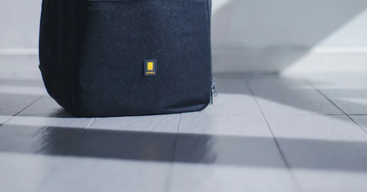 Top 5 Balo Mini Đi Phố Du Lịch Nội Đô 2026: Trendy, Gọn, Tiện