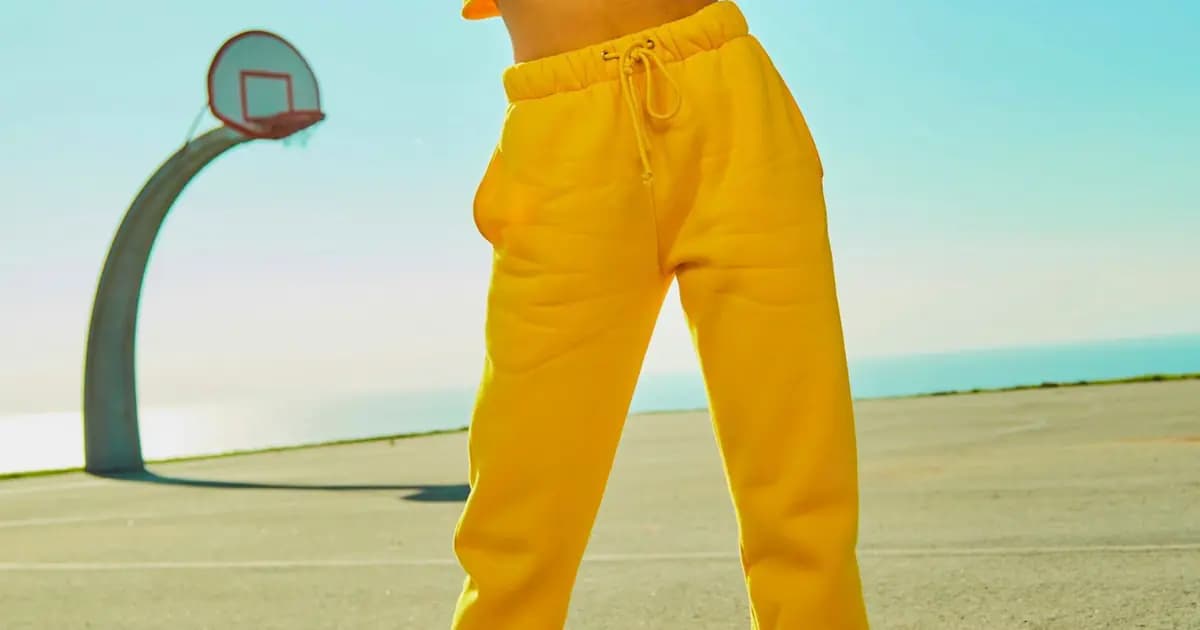 Outfit Giáng Sinh 2026 Nam: 15 Set Soái Ca Đẹp Trai Giá Tốt Shopee