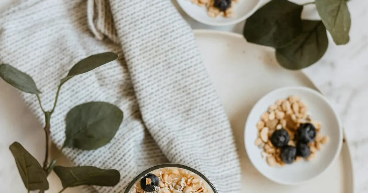 So Sánh Xiaomi Air Purifier 4 vs Sharp FP-J40E 2026: 1.5 Triệu Hay 2.5 Triệu Mua Cái Nào?