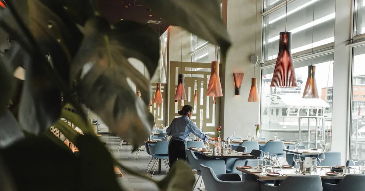 Top 5 Action Cam Chống Nước Giá Rẻ Dưới 3 Triệu 2026: Quay 4K, Lặn Biển Được