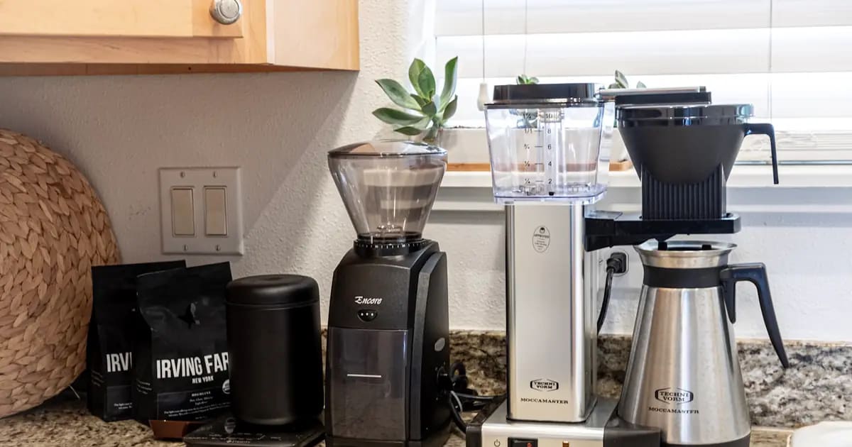 Đánh Giá Bear PBJ-C01G1: Máy Xay Sinh Tố Mini Bán Chạy Shopee 2026