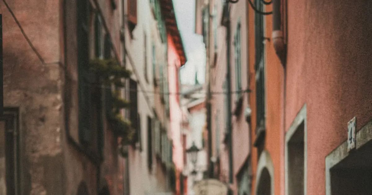 Checklist 25 Món Đồ Du Lịch Sapa Mùa Đông 2026: Đủ Ấm, Gọn Vali, Dưới 2 Triệu