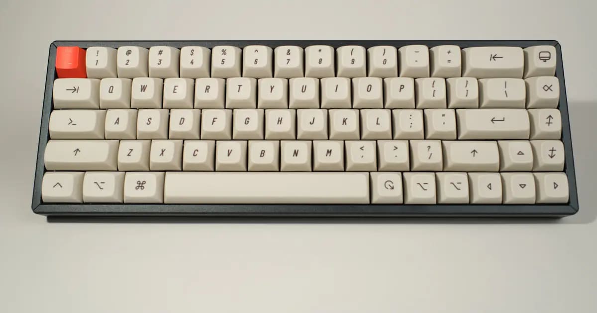 Đánh Giá Ugreen Revodok Pro 210: Dock USB-C 10-in-1 Tốt 2026