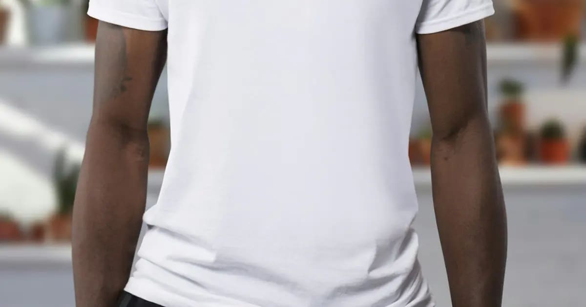 Top 5 Xịt Chống Nắng Body Toàn Thân SPF50+ 2026: Tiện Lợi, Nhanh Khô, Không Nhờn